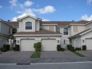 4514 Cinnamon Dr, Sarasota, FL 34238-8559