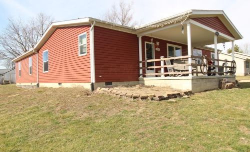 424 Leslie Trce, Washington Court House OH  43160-9422 exterior