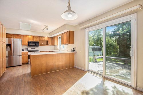 14524 Flamingo Ct, Mishawaka, IN 46545-1822