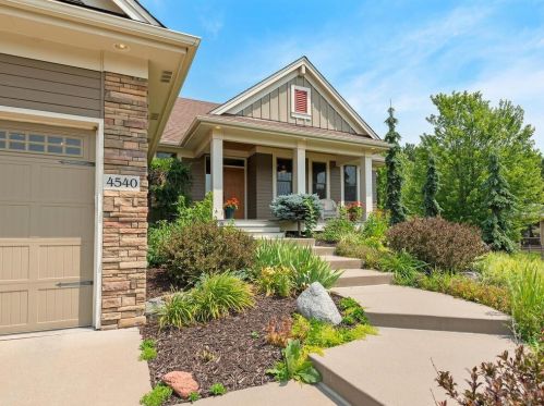 4540 Fable Hill Pkwy, Lino Lakes, MN 55038-3314