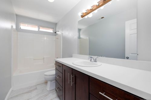 4825 Mahogany Vista Ln, San Diego CA  92102-6053 exterior