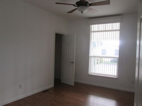 1584 Duke Dr, Livingston CA  95334-9343 exterior