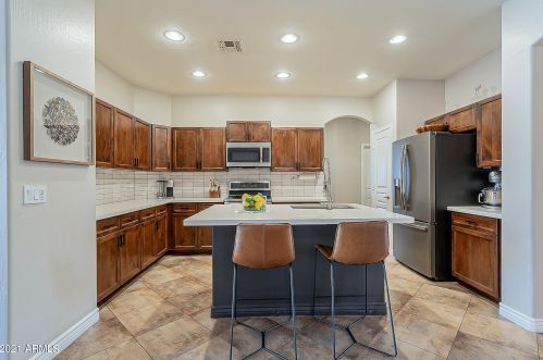 3711 Oxford Ln, Gilbert AZ  85295-4679 exterior