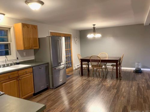 12 Juniper Ln, Norwich CT  06351-9119 exterior