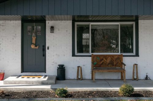 51843 Ash Rd, Granger, IN 46530-9448