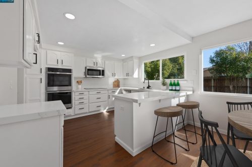 767 Tulare Dr, Vacaville CA  95687-6250 exterior