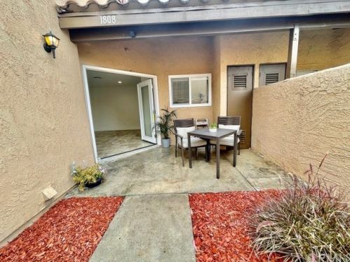 1808 Arizona St, West Covina, CA 91792-2403