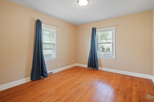 5006 29 Ave, Kenosha WI 53140-3049 exterior