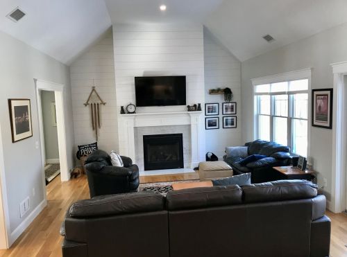 147 Old Barnstable Rd, Mashpee MA  02649-3240 exterior