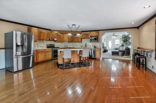 115 Eckert St, Ambridge, PA 15003-1224