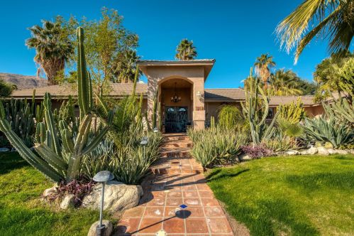 72411 Rancho Rd, Rancho Mirage, CA 92270-4922