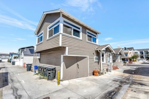 307 Fernando St, Newport Beach CA  92661-1236 exterior