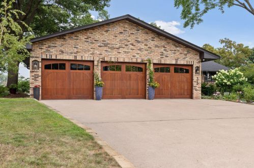 35 Golden Lake Rd, Lino Lakes, MN 55014-1703