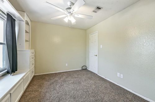 421 Spencer Lndg Ln, Morgans Point TX  77571-9147 exterior