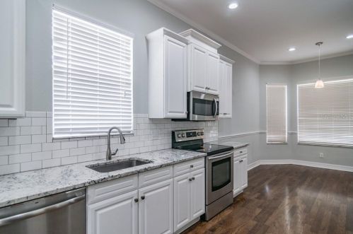 900 Osprey Landing Dr, Lakeland FL  33813-4688 exterior