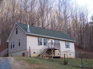610 Henson Branch Rd, Vilas, NC 28692-9118
