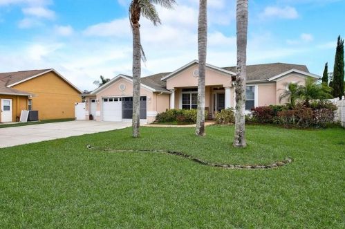 7840 Oregold Dr, New Port Richey, FL 34654-6362