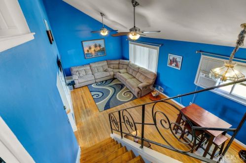 28 Island Dr, Old Bridge NJ  08857-2518 exterior