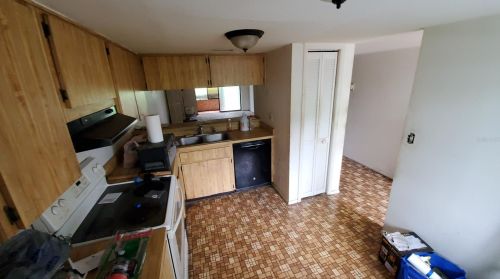 313 Martha Ln, Oldsmar FL  34677-2275 exterior