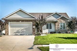 21430 Hampton Dr, Gretna, NE 68028-3741