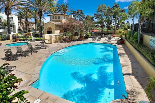 3730 Mykonos Ln, San Diego CA 92130-3575 exterior