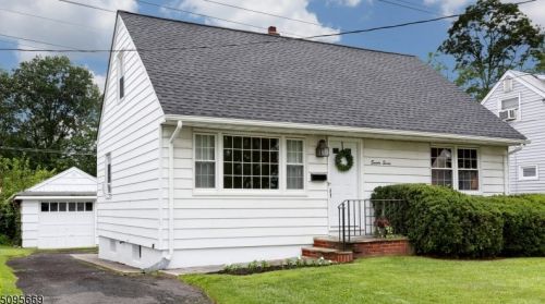 77 Bryant Ave, Bloomfield NJ  07003-5403 exterior