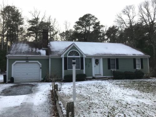 37 Pinkham Rd, Sandwich, MA 02563-2533