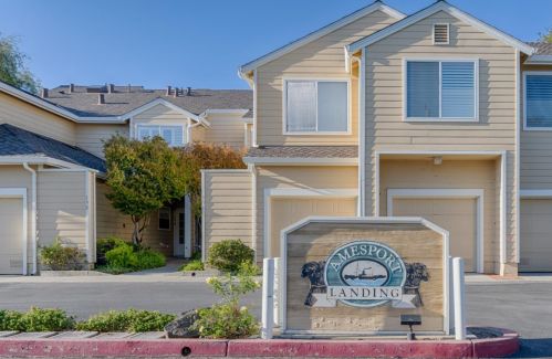 278 Amesport Lndg, Princeton By The Sea, CA 94019-1969