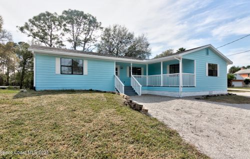 9595 83rd St, Vero Beach, FL 32967-2729