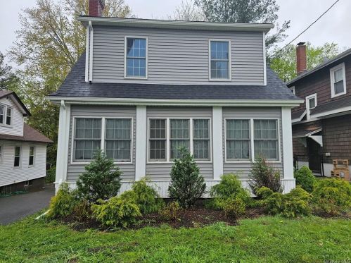 117 Lake Ave, Middletown, NY 10940-5924