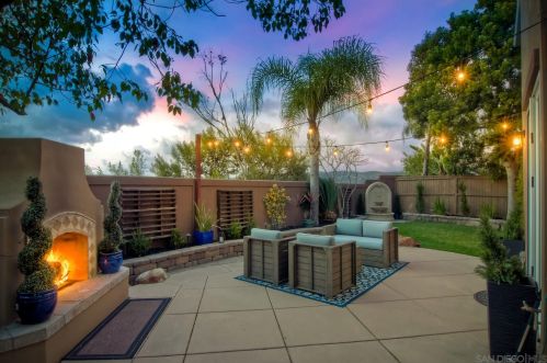 9923 Fieldthorn St, San Diego, CA 92127-4415