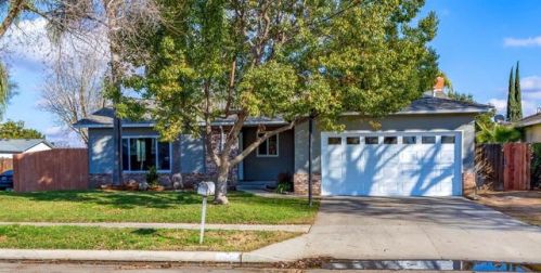 6064 Marty Ave, Fresno, CA 93711-1542