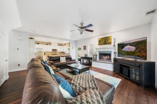 4400 Golden Ave, San Bernardino CA  92404-1555 exterior