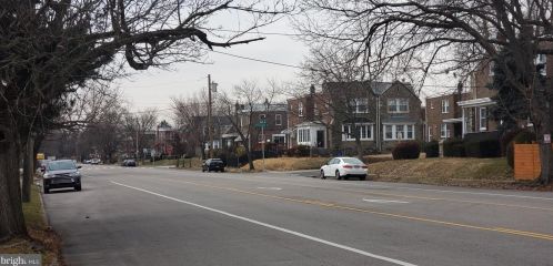 850 Longshore Ave, Philadelphia PA  19111-4423 exterior