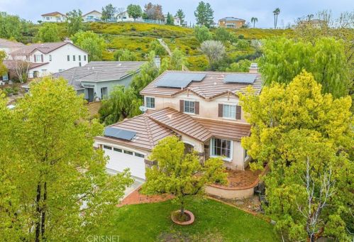 22837 Boxwood Ln, Santa Clarita, CA 91390-4155