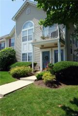 1954 Willings Ln, Hellertown, PA 18055-2821