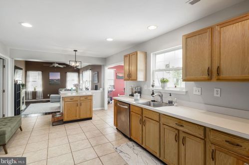 71 Easton Dr, Erial NJ  08081-4345 exterior