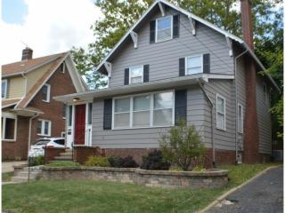 933 Hereford Dr, Akron, OH 44303-1203