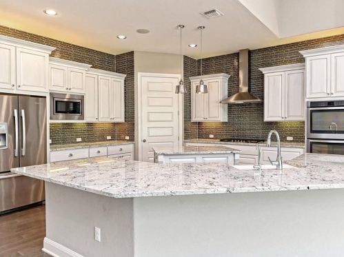 209 Fair Oaks Dr, Georgetown TX  78628 exterior