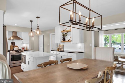 14 Maybrook Ave, Auburn NJ  08085-9703 exterior