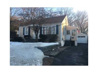 23 Corsi St, Woonsocket, RI 02895-4905