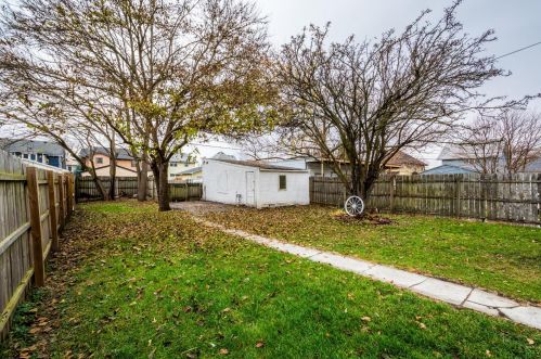 207 Grand Ave, Marion OH  43302-4303 exterior