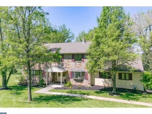 121 Laurel Heights Rd, Landenberg PA  19350-9306 exterior