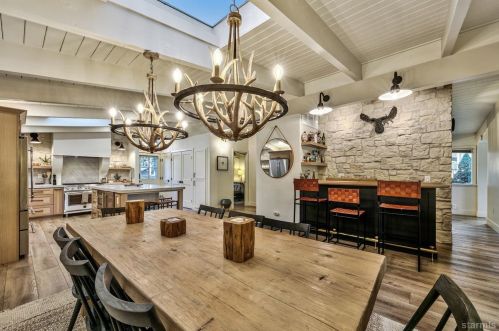 544 Tahoe Keys Blvd, South Lake Tahoe CA  96150-3313 exterior