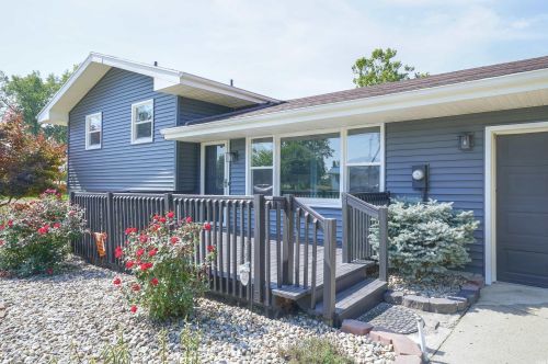 51925 Clearwater Ct, Elkhart, IN 46514-8108