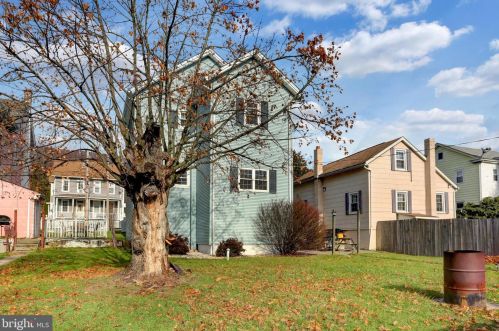 609 Pottsville St, Lykens PA  17048-1630 exterior