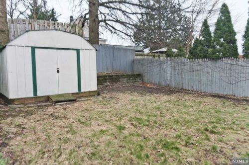 10 Dewey St, Outwater NJ  07026-2710 exterior