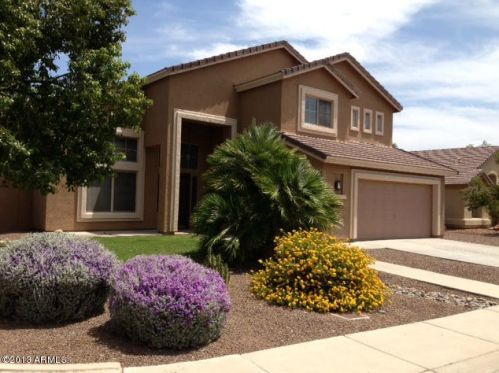 6824 Rose Garden Ln, Glendale, AZ 85308-8976