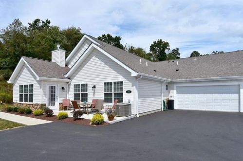 391 Saddlebrook Rd, Gibsonia PA  15044-7809 exterior