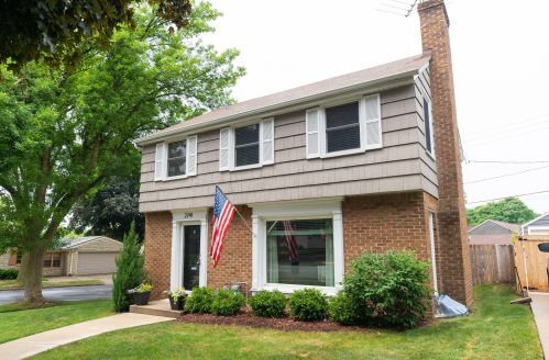 2741 67th St, Milwaukee, WI 53219-3065